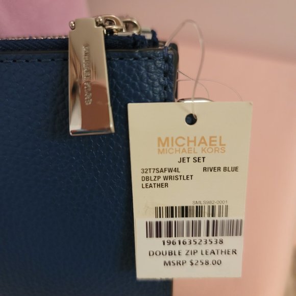 MICHAEL KORS Jet Set Double Zip Pebbled Leather Wristlet-River Blue 🎈$114.⭐ - Picture 16 of 16